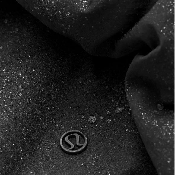 Lululemon Roam Far Wool Down Bomber-Waterproof wool and Reversible!! - Picture 8 of 11